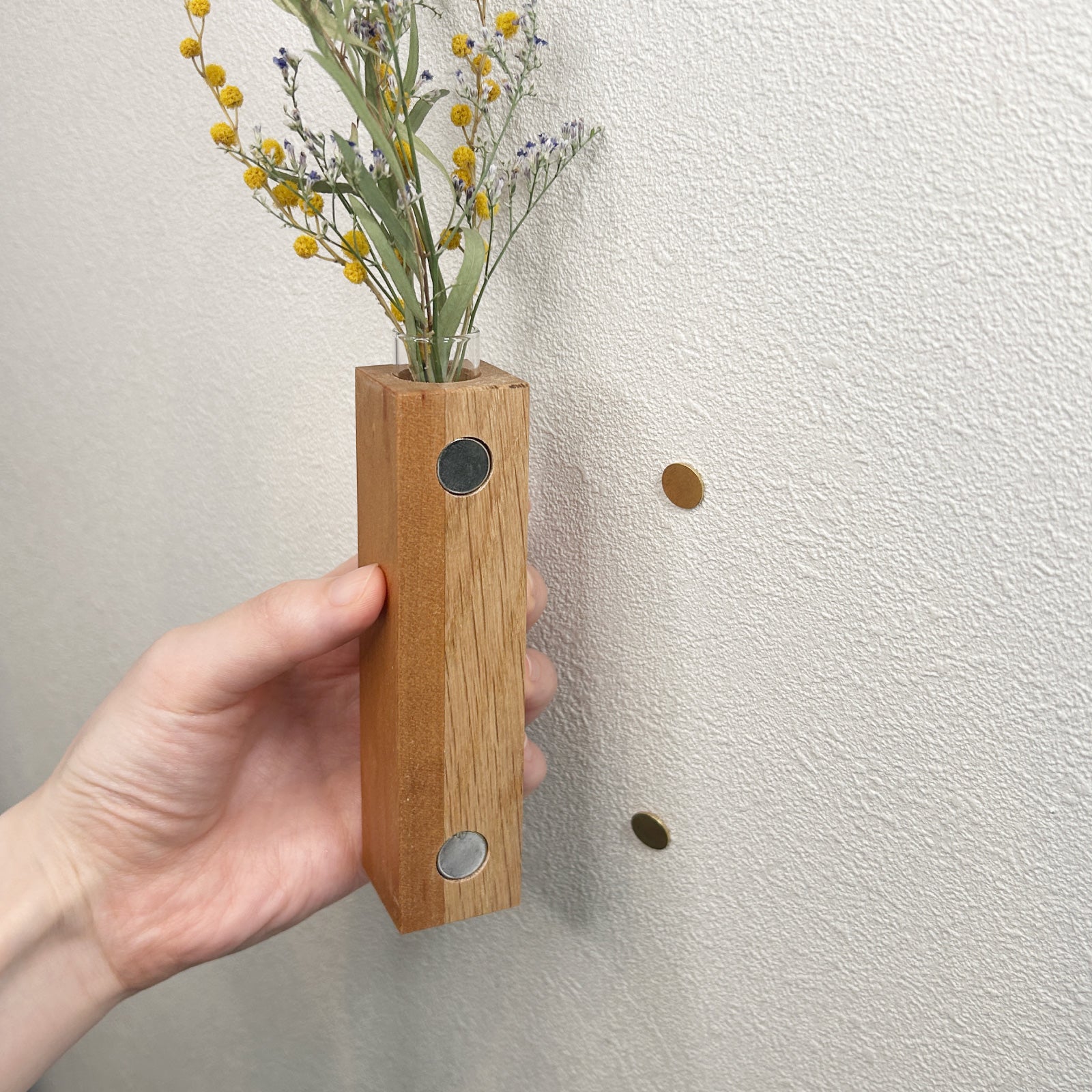 ひだの森 小さな木の一輪挿し『MOKURIN』マグネットタイプ｜THE WATERS